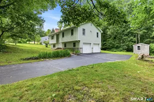 19 Holmes Rd, East Lyme, CT 06333 - Photo 3