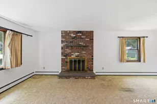 19 Holmes Rd, East Lyme, CT 06333 - Photo 13