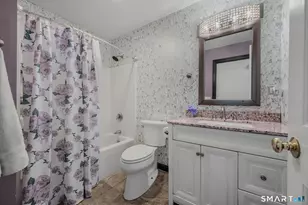 21 Columbus Ave, Griswold, CT 06351 - Photo 19