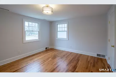 1005 Smith Ridge Road, New Canaan, CT 06840 - Photo 15