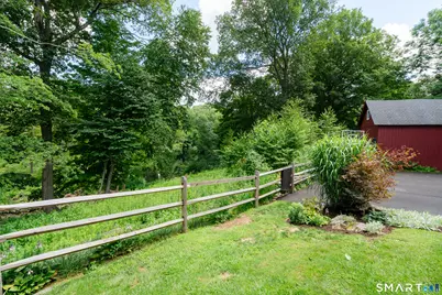 1005 Smith Ridge Road, New Canaan, CT 06840 - Photo 25