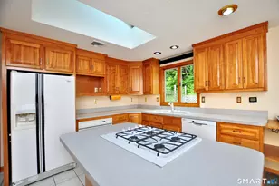 100 Wynding Brook Dr, Rocky Hill, CT 06067 - Photo 13