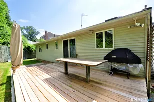 100 Wynding Brook Dr, Rocky Hill, CT 06067 - Photo 15