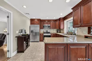 46 Doris Dr, Monroe, CT 06468 - Photo 17