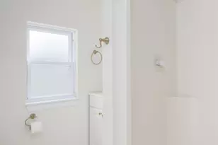 37 Vine St, Milford, CT 06460 - Photo 25