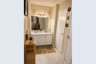 50 Birdseye Street #407, Stratford, CT 06615 - Photo 7