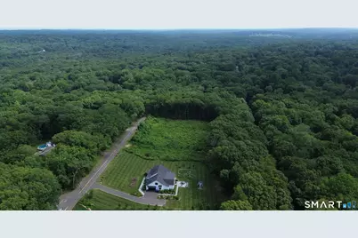 54 Northrop Road, Woodbridge, CT 06525 - Photo 5