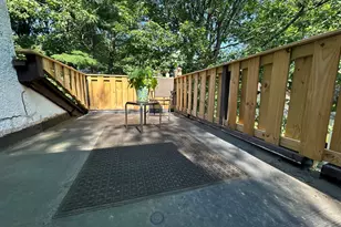 114 Colony Rd, New Haven, CT 06511 - Photo 23