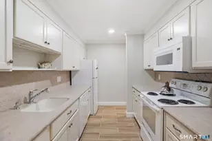 247 Hamilton Ave, Stamford, CT 06902 - Photo 5