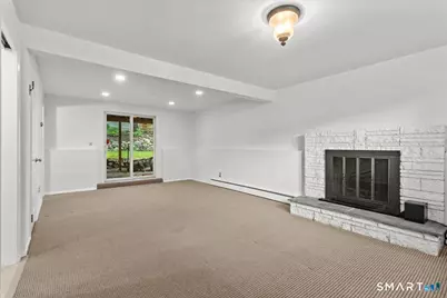 10 Grumman Avenue, Norwalk, CT 06851 - Photo 17