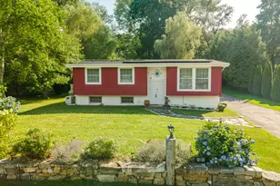 17 Meeting House Ln, Ledyard, CT 06339 - Photo 1