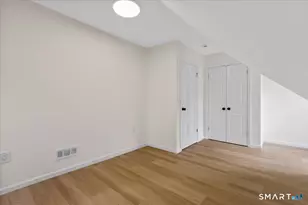 590 Whitney Ave, New Haven, CT 06511 - Photo 11