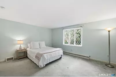 111 Mountain Road, West Hartford, CT 06107 - Photo 9