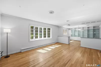 111 Mountain Road, West Hartford, CT 06107 - Photo 17