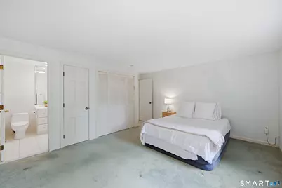 111 Mountain Road, West Hartford, CT 06107 - Photo 11