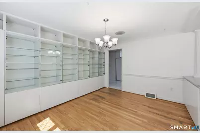 111 Mountain Road, West Hartford, CT 06107 - Photo 19