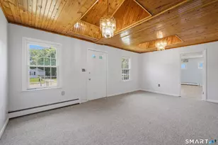 257 Midway Oval, Groton, CT 06340 - Photo 5