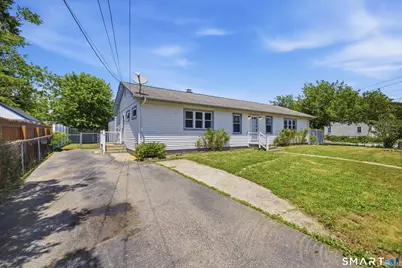 257 Midway Oval, Groton, CT 06340 - Photo 3