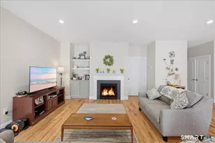 14 Essex Gln Dr, Essex, CT 06426 - Photo 13