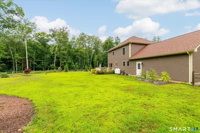125 Hartford Pike, Killingly, CT 06241 - Photo 9