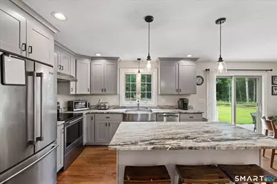 125 Hartford Pike, Killingly, CT 06241 - Photo 17