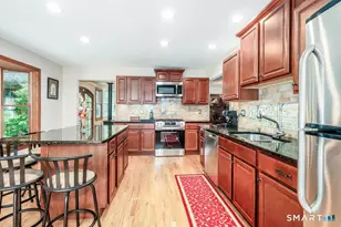 18 Stephanie Dr, New Milford, CT 06776 - Photo 5