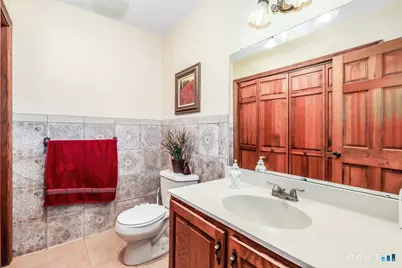 18 Stephanie Drive, New Milford, CT 06776 - Photo 17