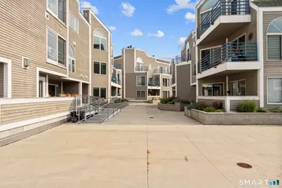 95 Harbour Close #95, New Haven, CT 06519 - Photo 35