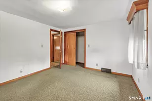 124 N Cliff St, Ansonia, CT 06401 - Photo 23