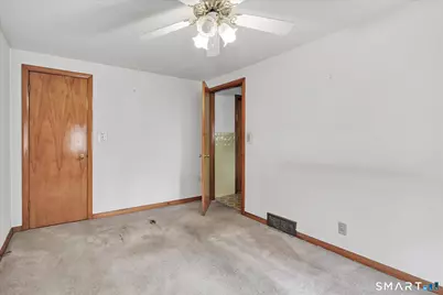 124 North Cliff Street, Ansonia, CT 06401 - Photo 15