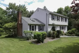 38 Grey Fox Trail, Woodbury, CT 06798 - Photo 3