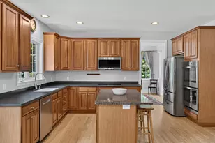 2 Cord Grass Ln, Old Lyme, CT 06371 - Photo 15