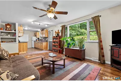 32 Fairview Avenue, New Hartford, CT 06057 - Photo 17