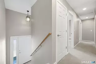 366 King St, East Hartford, CT 06108 - Photo 9