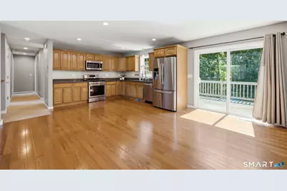 366 King Street, East Hartford, CT 06108 - Photo 3