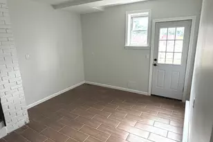 167 George St, Hartford, CT 06114 - Photo 13