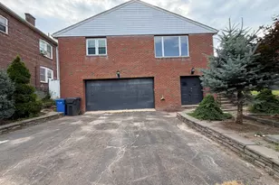 167 George St, Hartford, CT 06114 - Photo 5