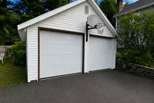 561 Hopewell Rd, Glastonbury, CT 06073 - Photo 3