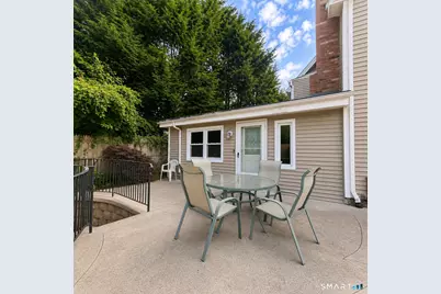 561 Hopewell Road #Floor 1, Glastonbury, CT 06073 - Photo 21