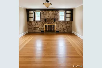 561 Hopewell Road #Floor 1, Glastonbury, CT 06073 - Photo 11