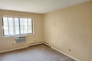 50 Aiken St, Norwalk, CT 06851 - Photo 5