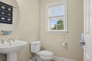 64 Warrington Round, Danbury, CT 06810 - Photo 9
