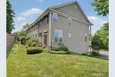 64 Warrington Round #64, Danbury, CT 06810 - Photo 25