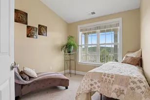64 Warrington Round, Danbury, CT 06810 - Photo 21