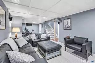 61 Newton St, Stratford, CT 06614 - Photo 33