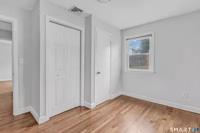 215 Bennett Street, Fairfield, CT 06825 - Photo 17