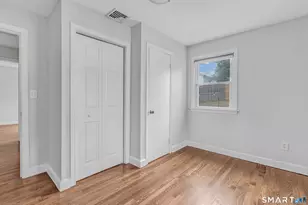 215 Bennett St, Fairfield, CT 06825 - Photo 17