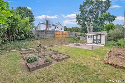 215 Bennett Street, Fairfield, CT 06825 - Photo 35