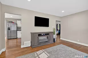 127 Deepwood Dr, Manchester, CT 06040 - Photo 11