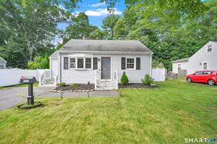 127 Deepwood Dr, Manchester, CT 06040 - Photo 1